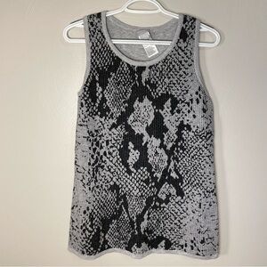 Chicos Black and White Snake print Knitted Tank Top Size 0/Small